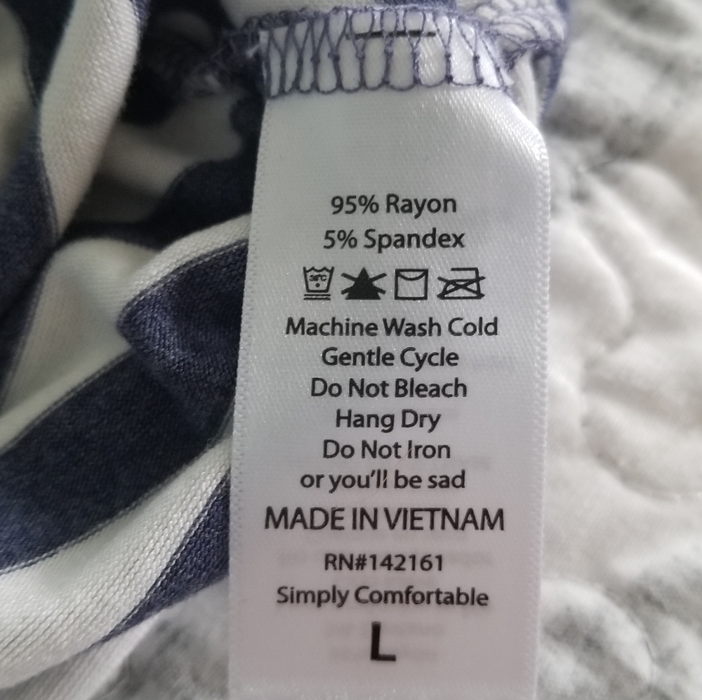 Lularoe Gigi top - Picture 5 of 5